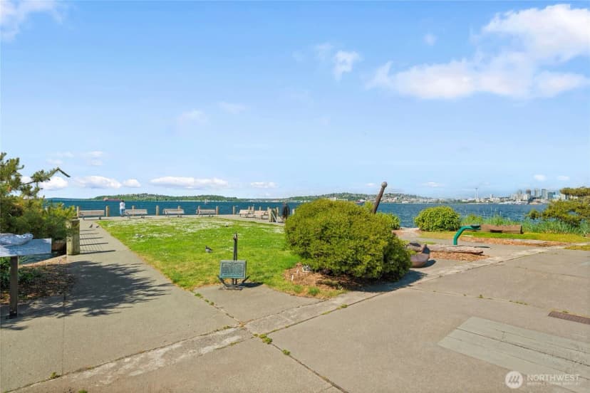 Property photo for 1156 Alki Avenue Sw #104, Seattle photo 33