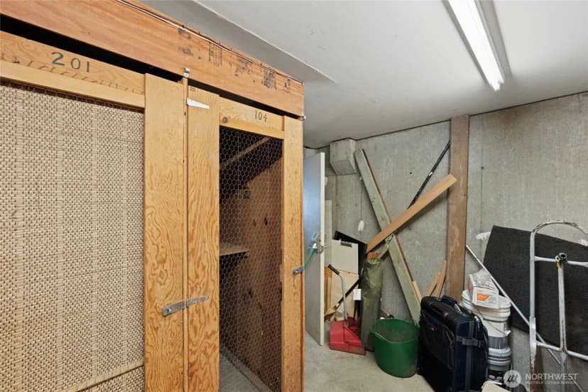 Property photo for 1156 Alki Avenue Sw #104, Seattle photo 32