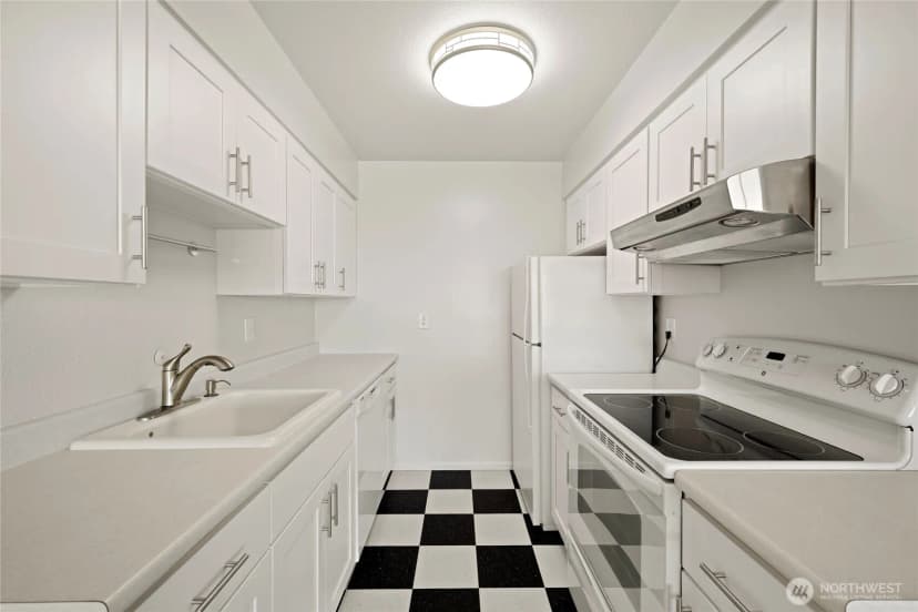 Property photo for 1156 Alki Avenue Sw #104, Seattle photo 20