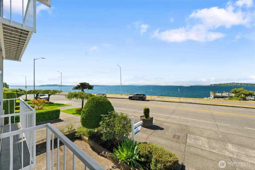 Property photo for 1156 Alki Avenue Sw #104, Seattle photo 5
