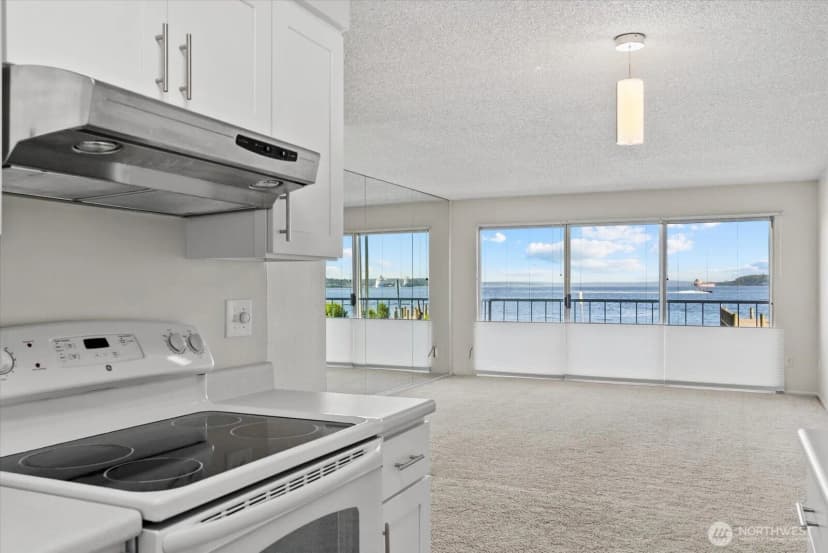 Property photo for 1156 Alki Avenue Sw #104, Seattle photo 19