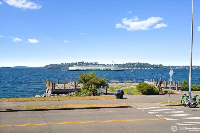 Property photo for 1156 Alki Avenue Sw #104, Seattle photo 3