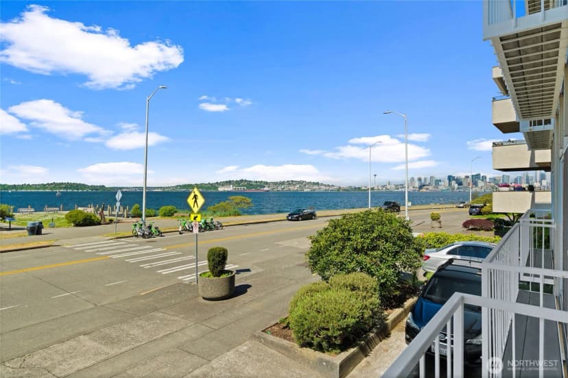 Property photo for 1156 Alki Avenue Sw #104, Seattle photo 6
