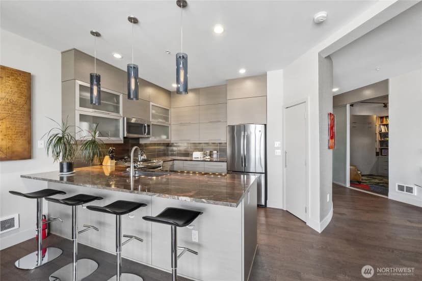 Property photo for 303 E Pike Street #501, Seattle photo 13