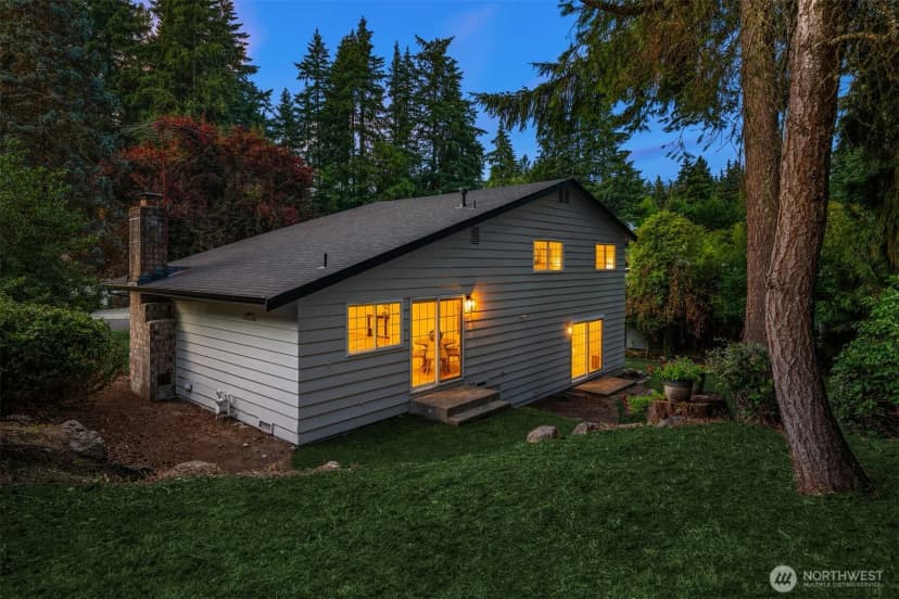 Property photo for 12523 Ne 138th Place, Kirkland photo 33