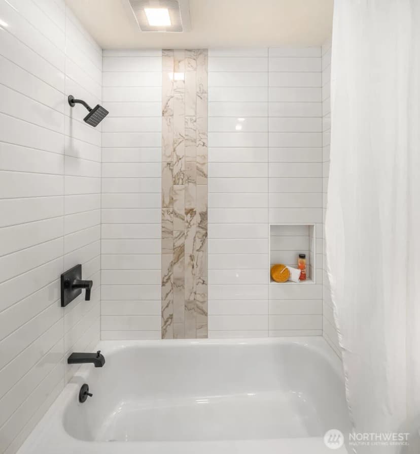 Property photo for 12523 Ne 138th Place, Kirkland photo 28
