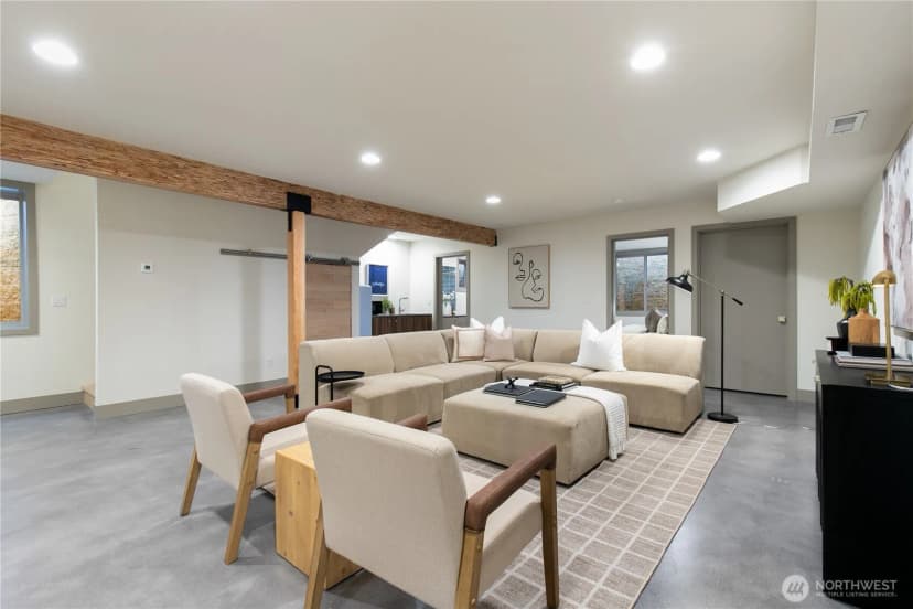 Property photo for 3420 33rd Avenue W, Seattle photo 31