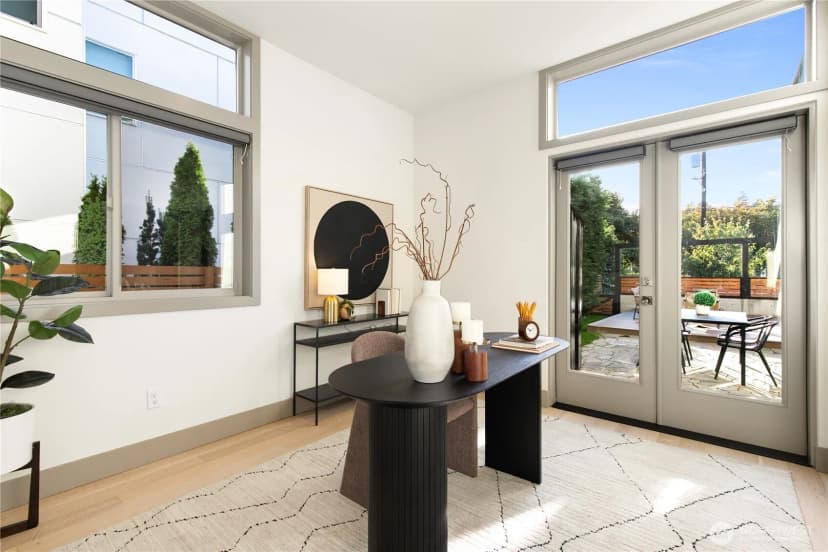 Property photo for 3420 33rd Avenue W, Seattle photo 17
