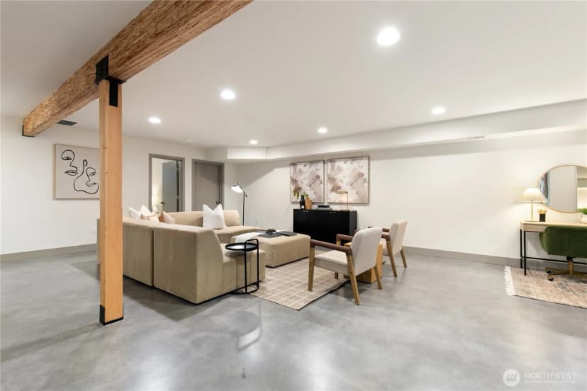 Property photo for 3420 33rd Avenue W, Seattle photo 30