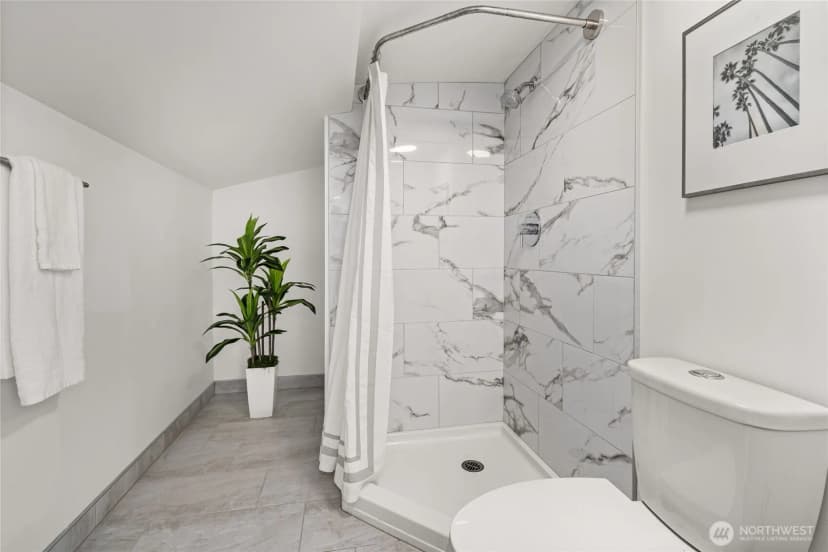 Property photo for 8347 12th Avenue Nw, Seattle photo 33