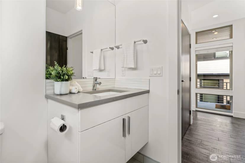 Property photo for 8347 12th Avenue Nw, Seattle photo 16