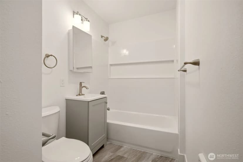 Property photo for 5435 S M Street #201, Tacoma photo 11
