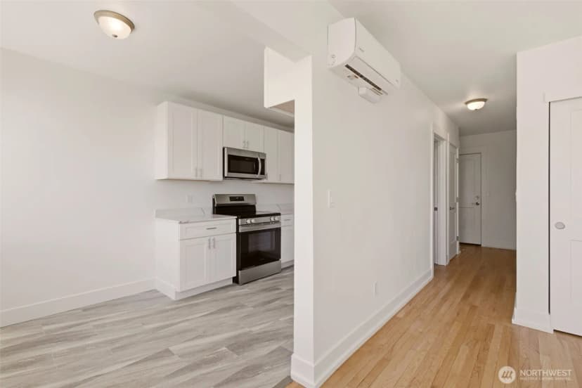 Property photo for 5435 S M Street #201, Tacoma photo 8