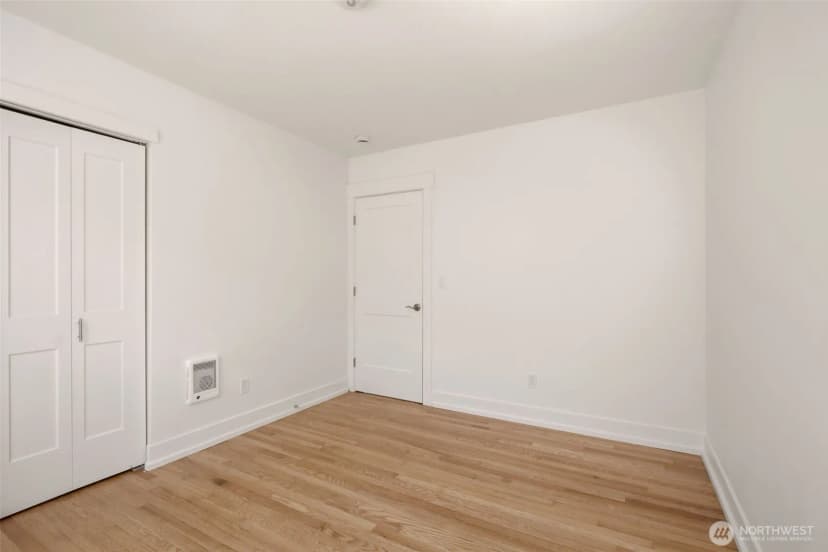 Property photo for 5435 S M Street #201, Tacoma photo 10