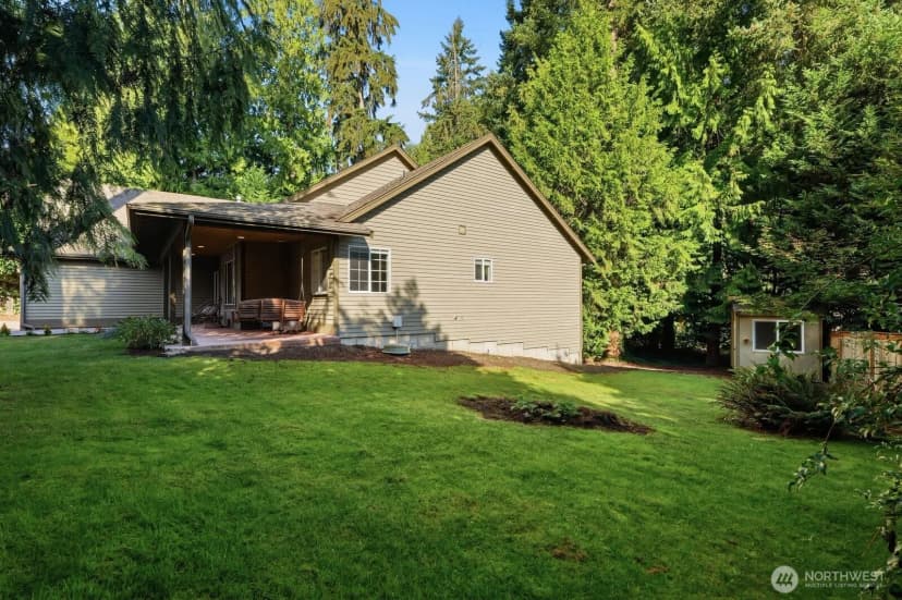 Property photo for 17006 37th Avenue Ne, Lake Forest Park photo 38