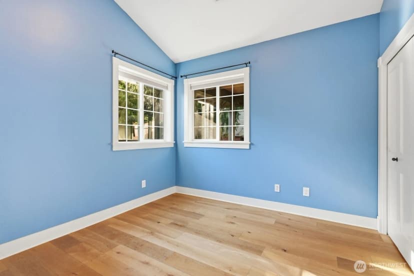 Property photo for 17006 37th Avenue Ne, Lake Forest Park photo 24