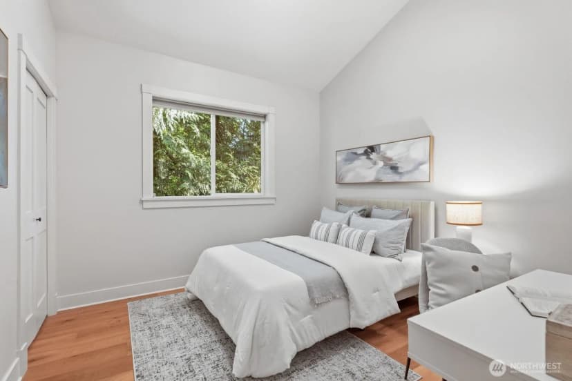 Property photo for 17006 37th Avenue Ne, Lake Forest Park photo 26