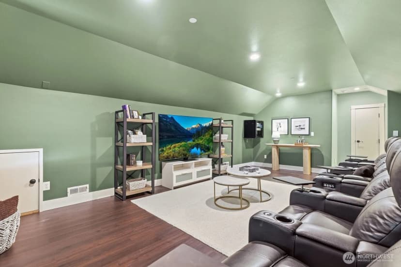 Property photo for 17006 37th Avenue Ne, Lake Forest Park photo 30