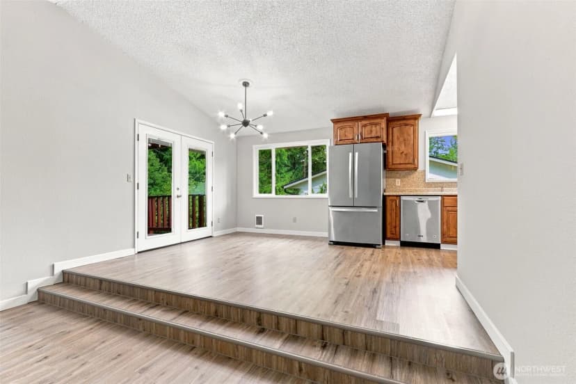 Property photo for 325 Rollingwood Drive, Kelso photo 9