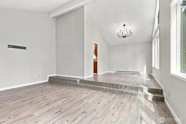 Property photo for 325 Rollingwood Drive, Kelso photo 4