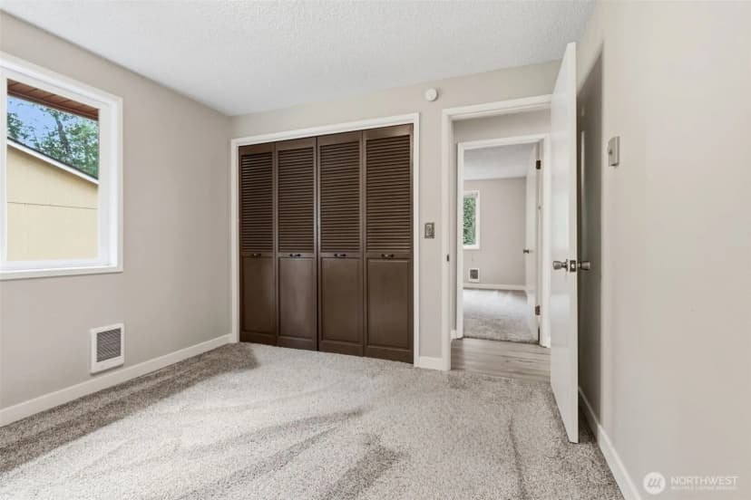 Property photo for 325 Rollingwood Drive, Kelso photo 13