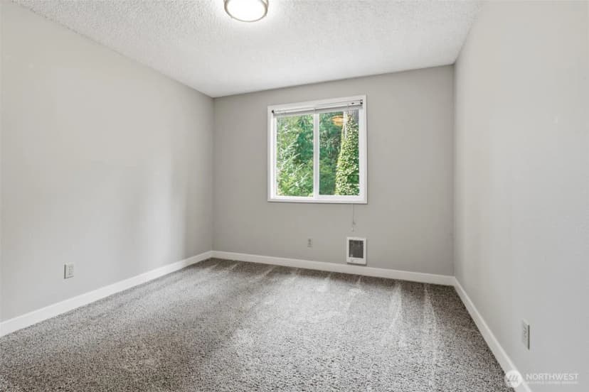 Property photo for 325 Rollingwood Drive, Kelso photo 19