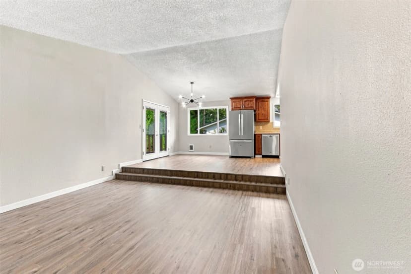 Property photo for 325 Rollingwood Drive, Kelso photo 7