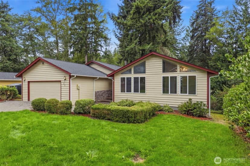 Property photo for 325 Rollingwood Drive, Kelso photo 2