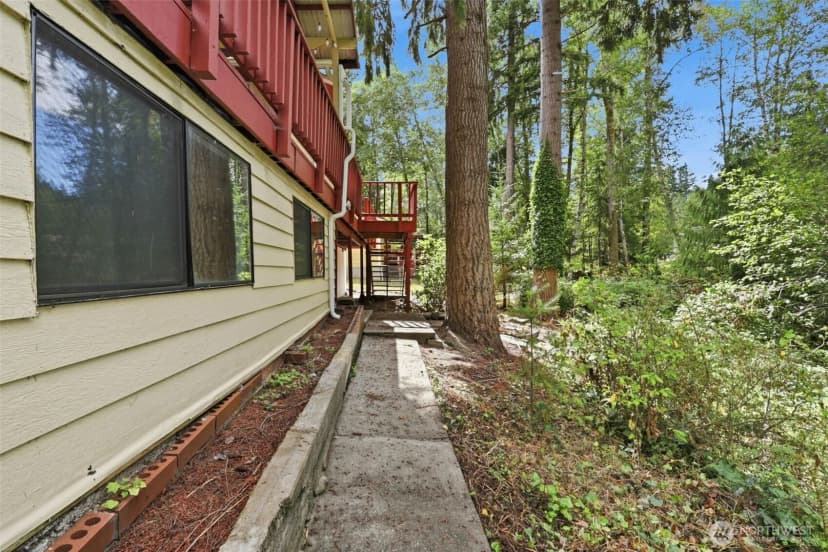 Property photo for 325 Rollingwood Drive, Kelso photo 33