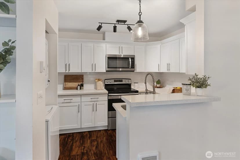 Property photo for 9210 Market Place #b104, Lake Stevens photo 12