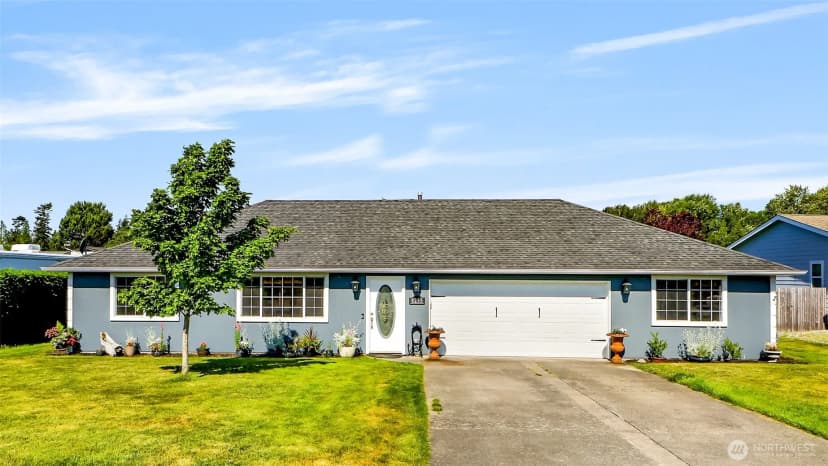 Property photo for 8255 Quinault Road, Blaine
