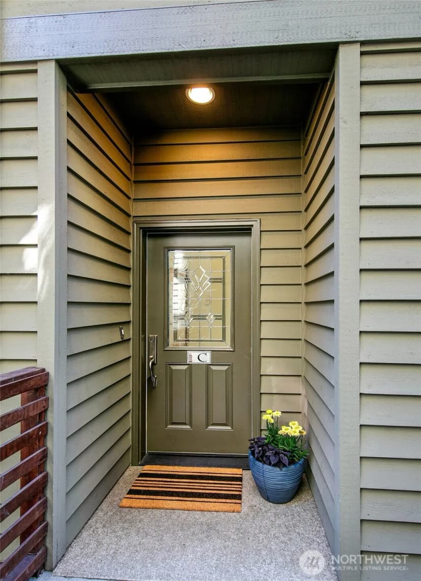 Property photo for 1512 Taylor Avenue N #c, Seattle photo 18