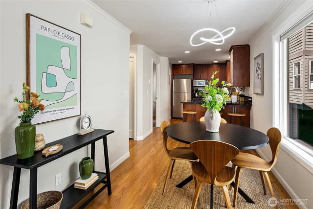 Property photo for 1512 Taylor Avenue N #c, Seattle photo 3