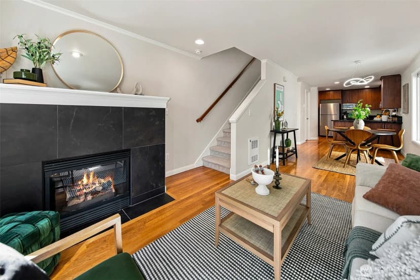 Property photo for 1512 Taylor Avenue N #c, Seattle photo 8