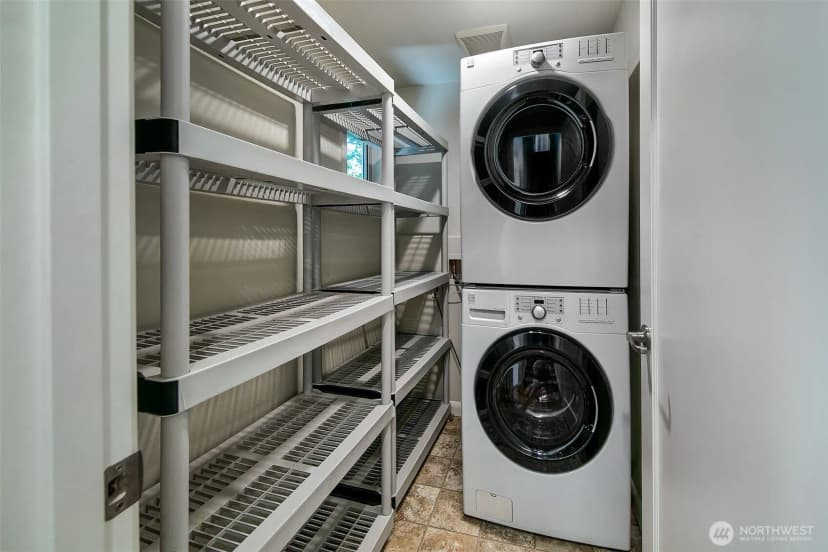 Property photo for 1512 Taylor Avenue N #c, Seattle photo 20