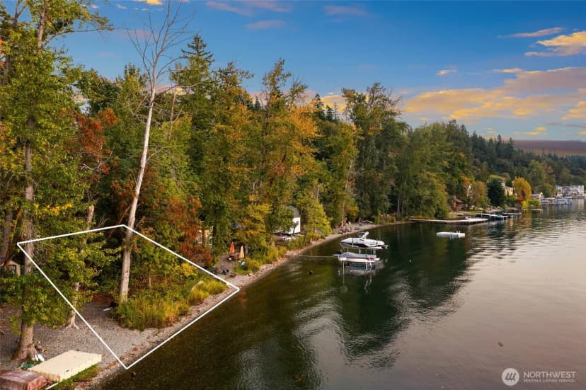 Property photo for 35753001 E Lake Sammamish Parkway, Sammamish photo 7
