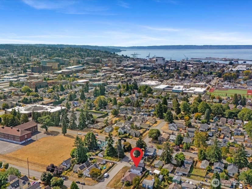 Property photo for 2817 25th Street #b, Everett photo 29