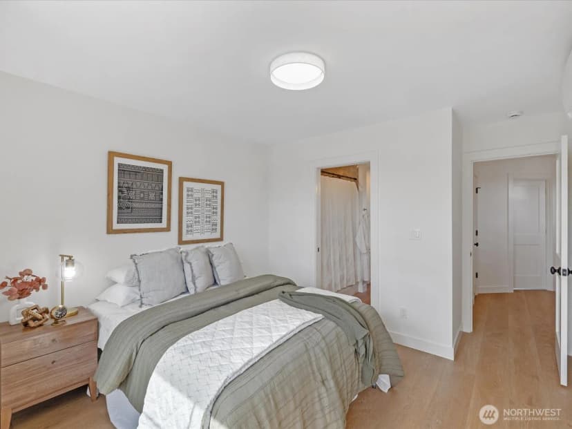Property photo for 2817 25th Street #b, Everett photo 18