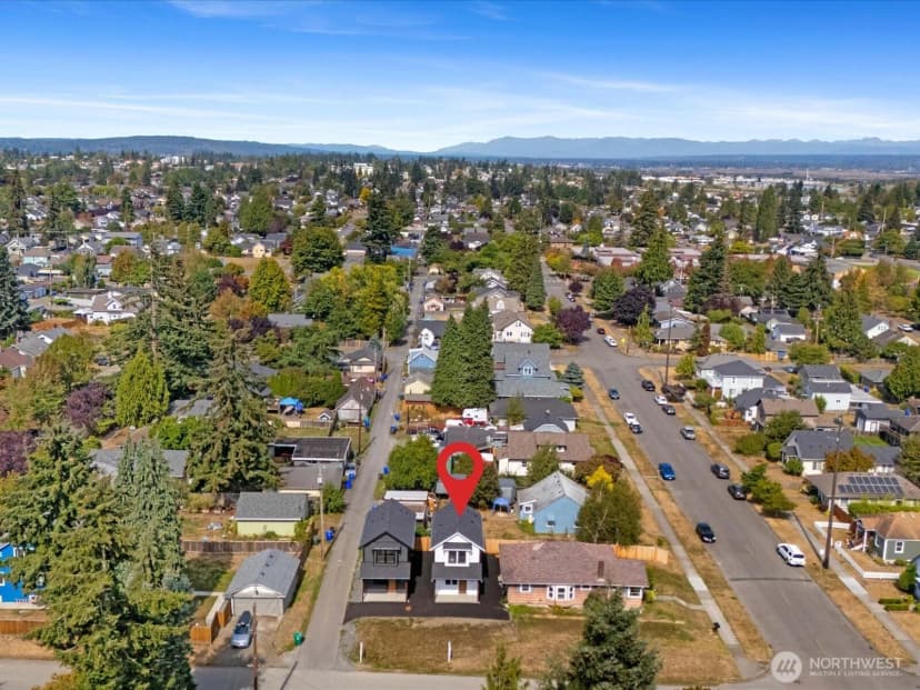 Property photo for 2817 25th Street #b, Everett photo 31