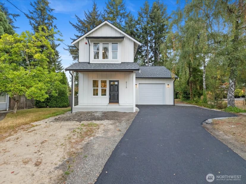 Property photo for 817 Olympic Boulevard #b, Everett