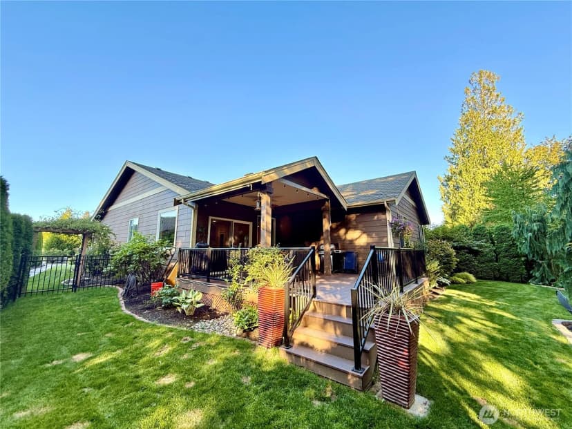 Property photo for 7317 Ashdown Lane Se, Olympia photo 2