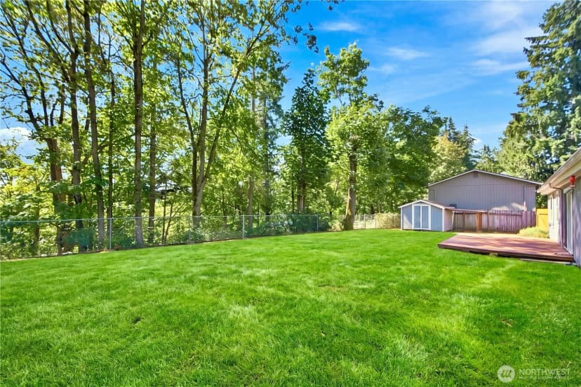 Property photo for 21205 Ne 60th Place, Redmond photo 23