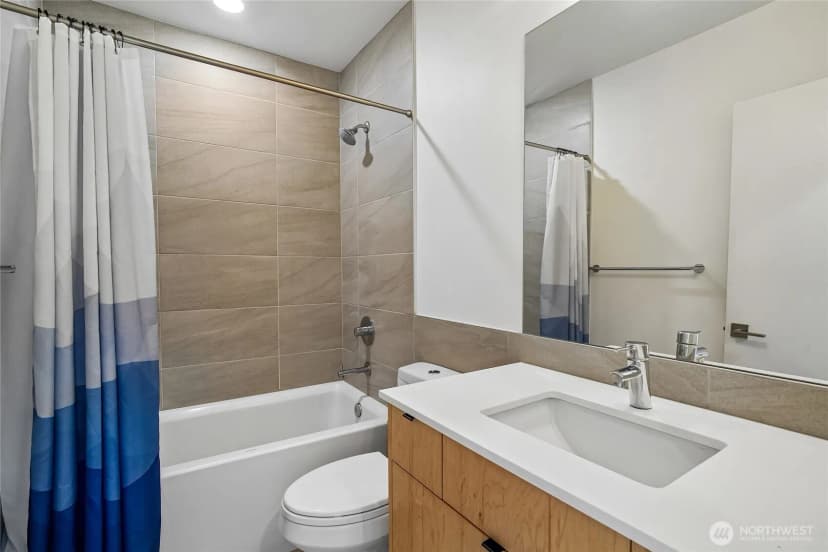 Property photo for 2207 15th Avenue S #b, Seattle photo 11