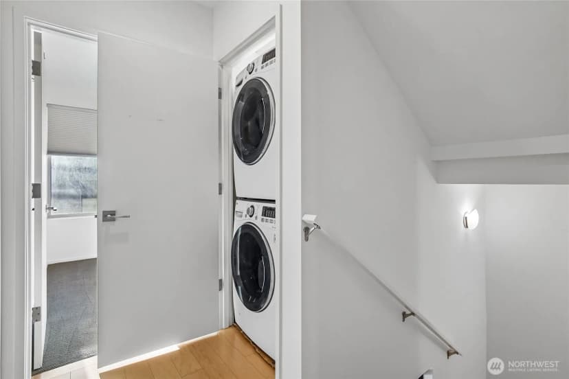 Property photo for 2207 15th Avenue S #b, Seattle photo 12