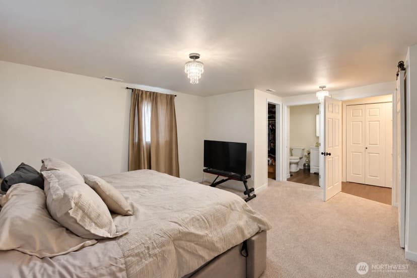 Property photo for 4819 19th Avenue Se, Lacey photo 12