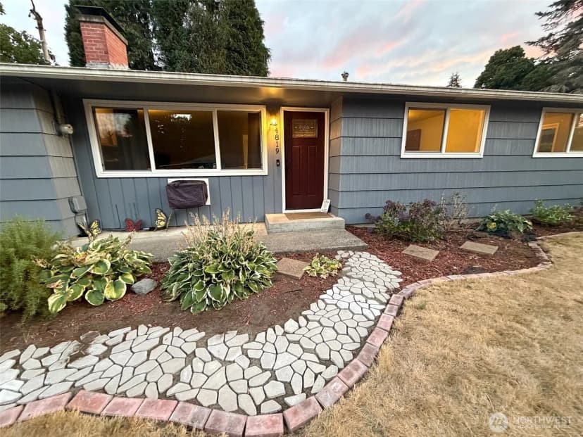 Property photo for 4819 19th Avenue Se, Lacey photo 18