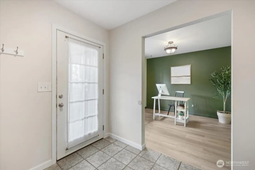 Property photo for 816 Mill Avenue, Snohomish photo 5