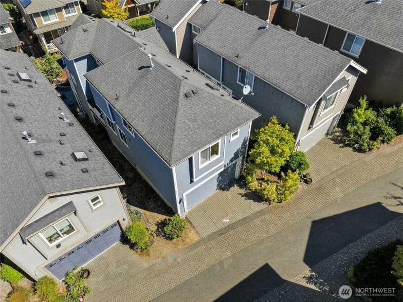 Property photo for 12420 Ne 171st Court, Woodinville photo 36