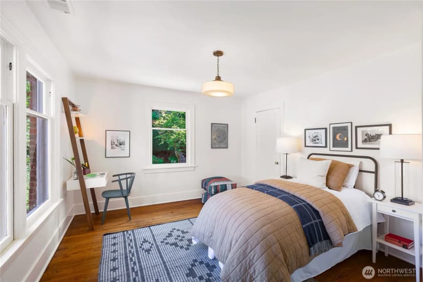 Property photo for 2306 Lake Park Drive S, Seattle photo 30