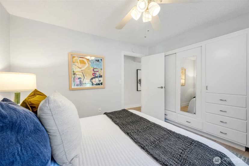 Property photo for 1200 Boylston Avenue #203, Seattle photo 16